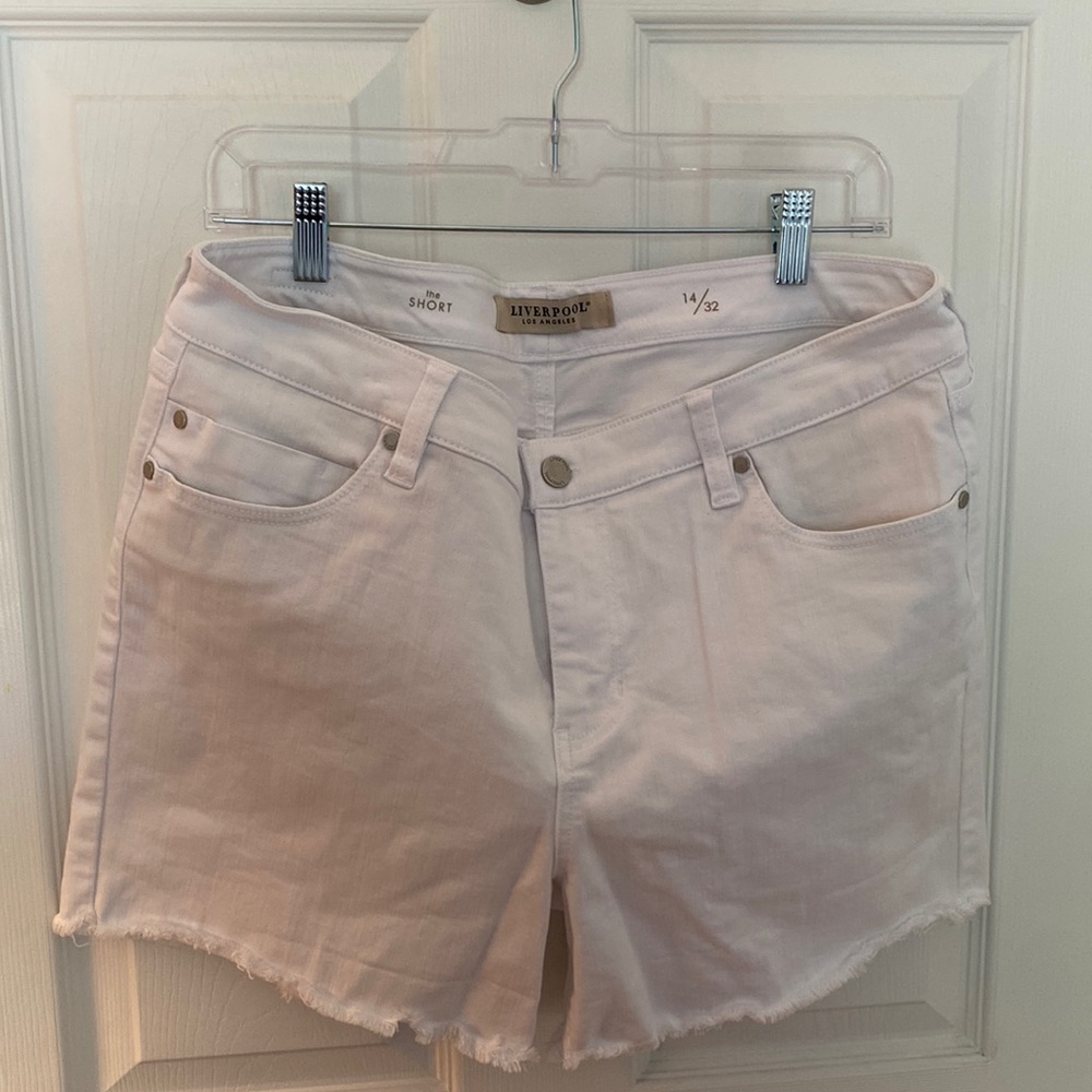 White jean shorts like new